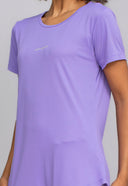 T-SHIRT CREPE ALONGADA